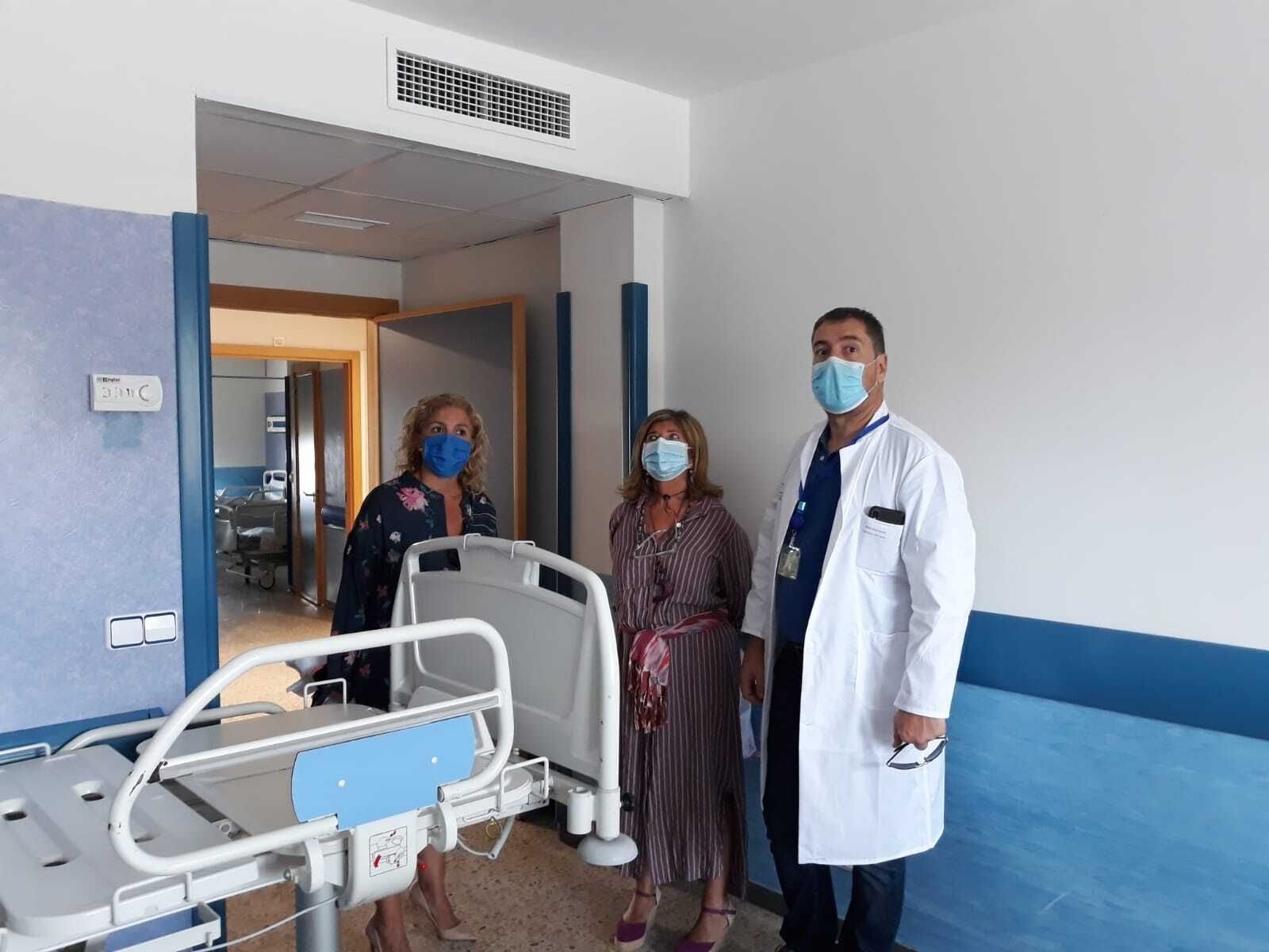 Paredes y Pajares, en la planta de Traumatología del Punta de Europa