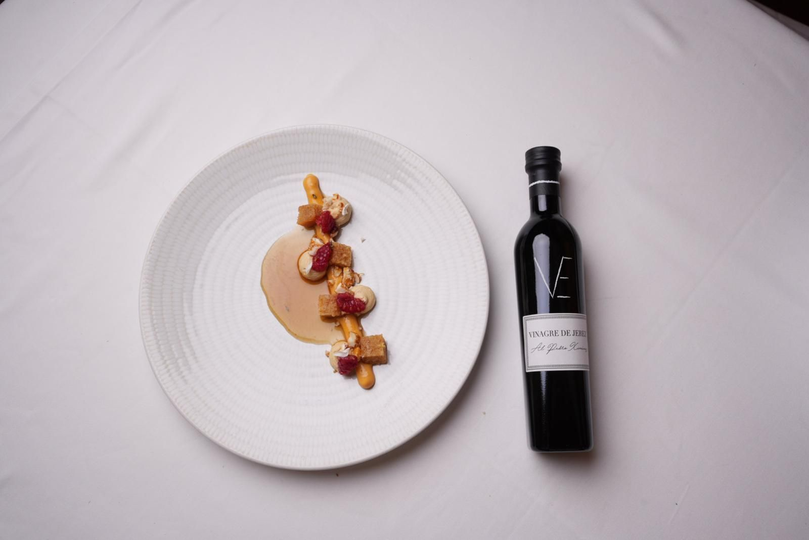 'Jerez y su Tarta de Queso' de Carlos Navarro Pérez.