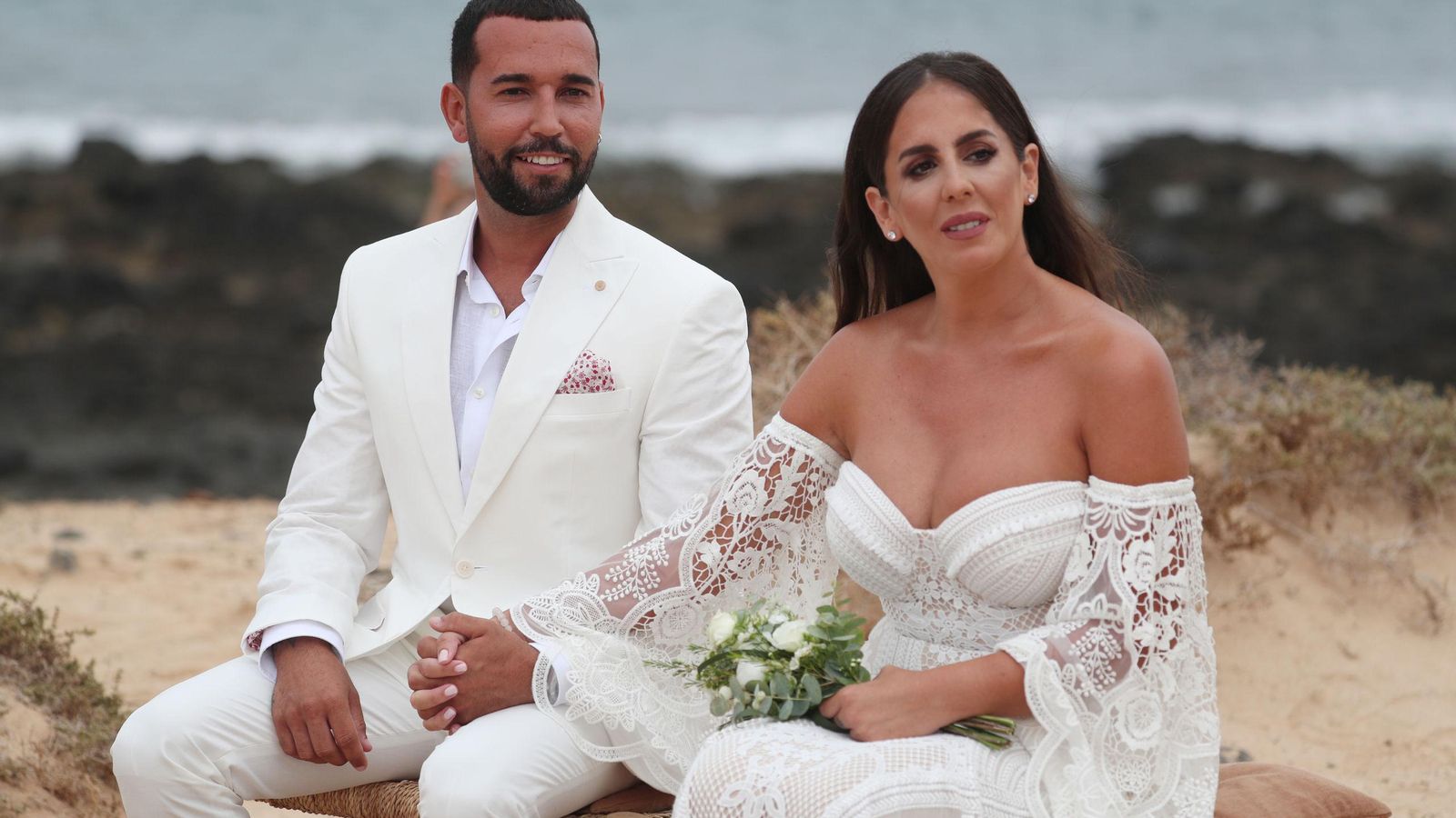 Boda de Anabel Pantoja y Omar Sánchez el pasado 1 de octubre en La Graciosa.