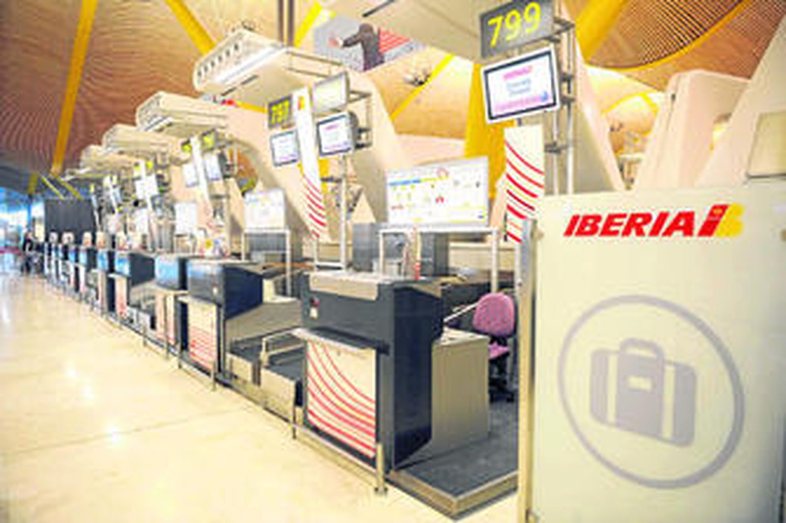 Mostradores de Iberia en el aeropuerto de Madrid-Barajas.