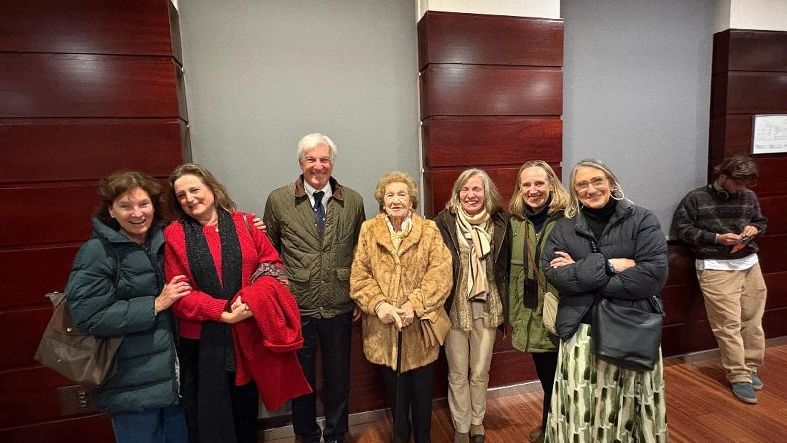 María Ramos, Sole Blázquez, Miguel Ramos, Teresa Grosso, Mara Flethes,  Rafaela Villallonga y  Myriam Sagastizaba.