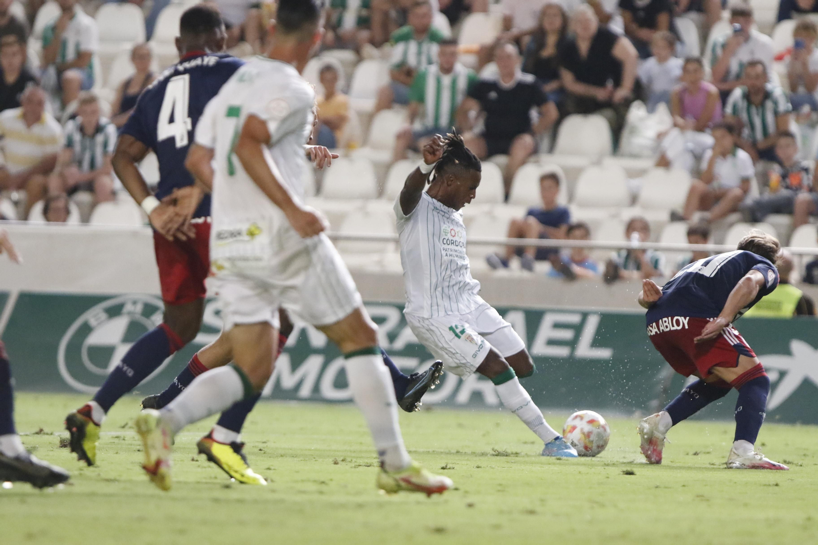Las imágenes de la victoria del Córdoba CF ante el Rayo Majadahonda en El Arcángel