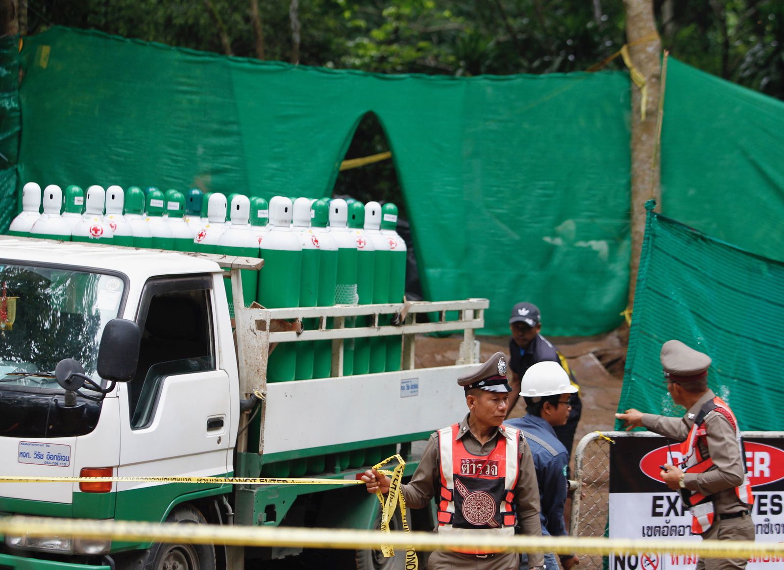 Rescate de los niños atrapados en una cueva de Tailandia
