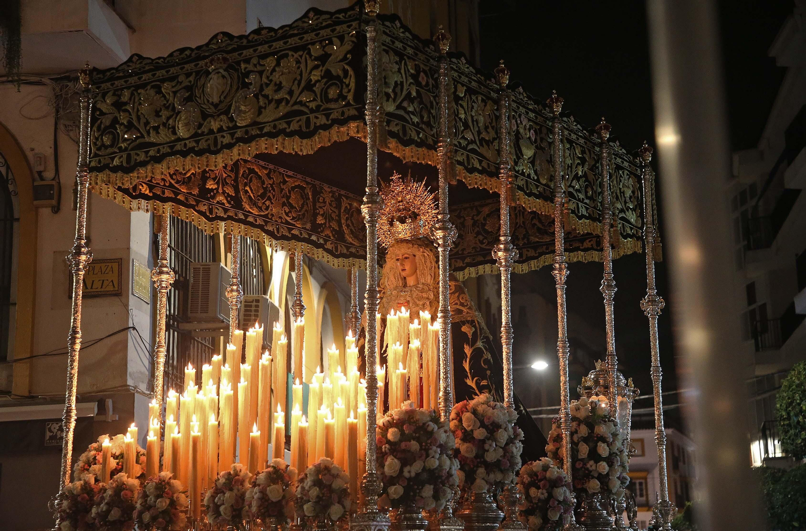 La Magna Mariana de Algeciras por la Plaza Alta, en imágenes