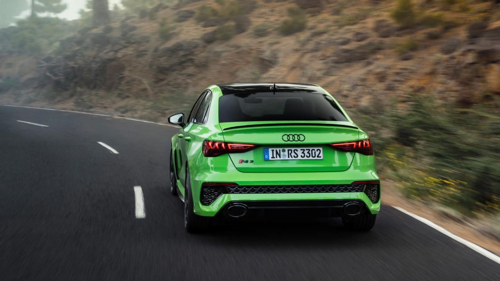 Los dos embragues multidisco traseros permiten hacer que la tracción en estas ruedas se comporte, dependiendo del modo elegido, de formas muy diferentes.