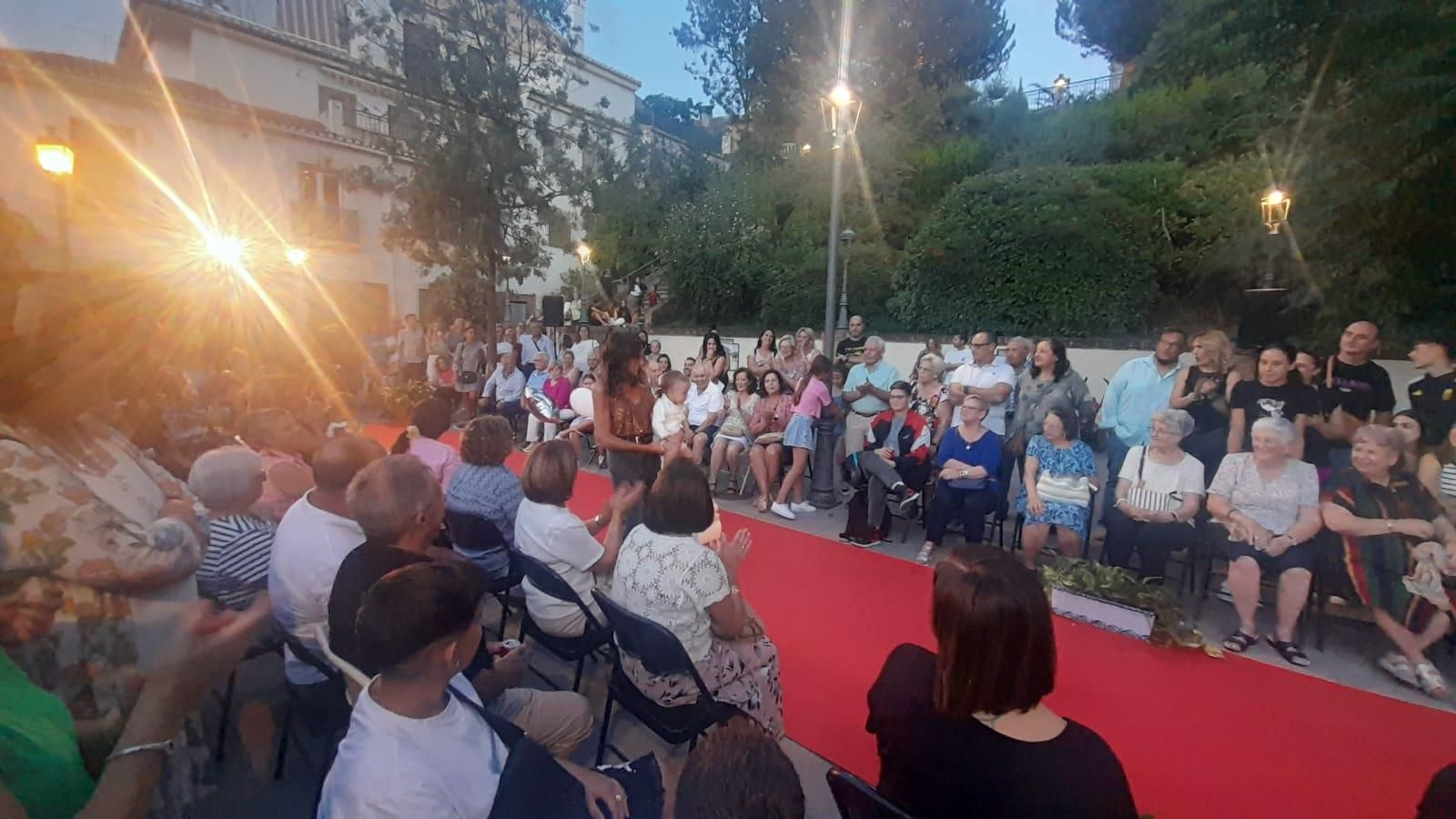 Este año, como en la primera edición también habrá una pasarela de moda.