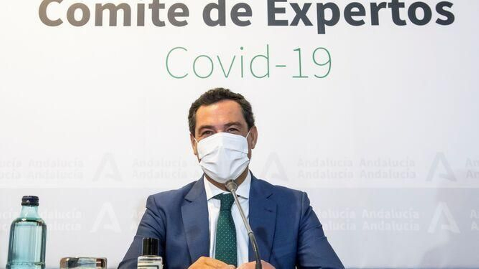 Juanma Moreno, en la reunión del Comité de Expertos.