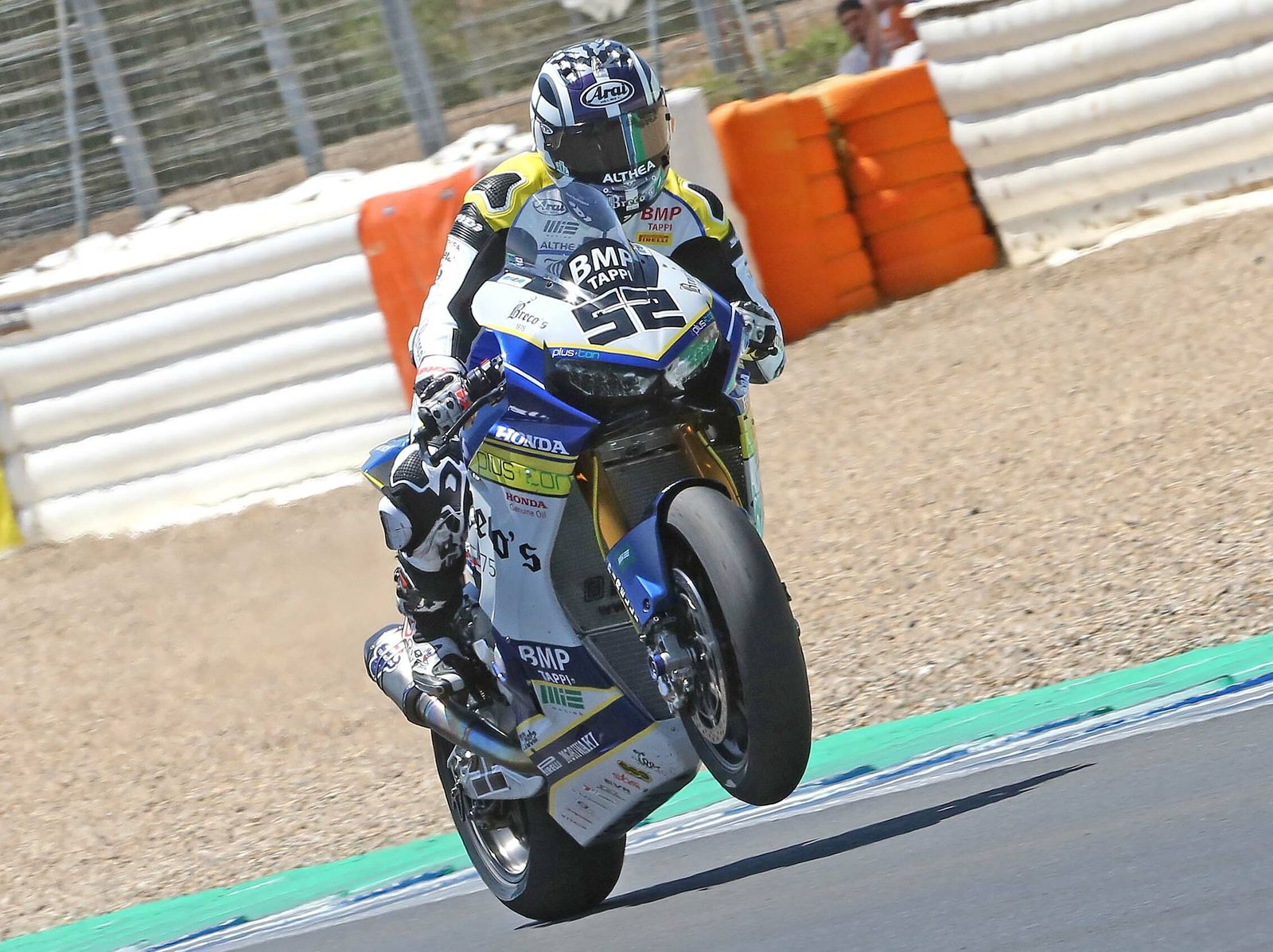 Imágenes del primer día de entrenamientos del campeonato del mundo de Superbike