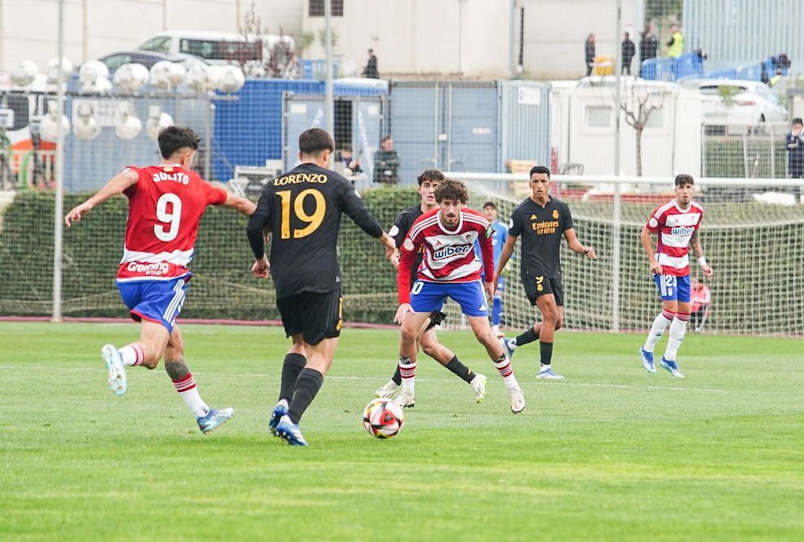 Las imágenes del Recreativo Granada - Real Madrid Castilla