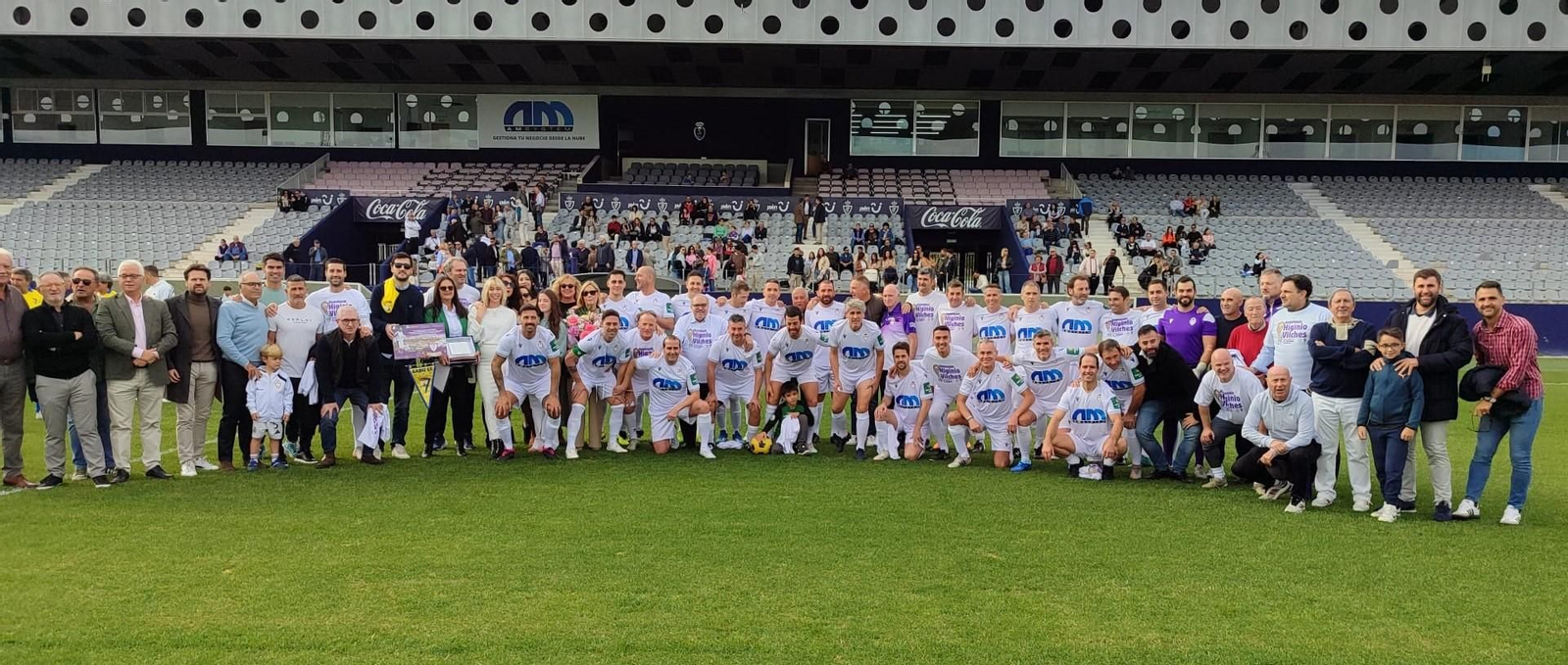 Foto de plantilla de los miembros del Real Jaén.