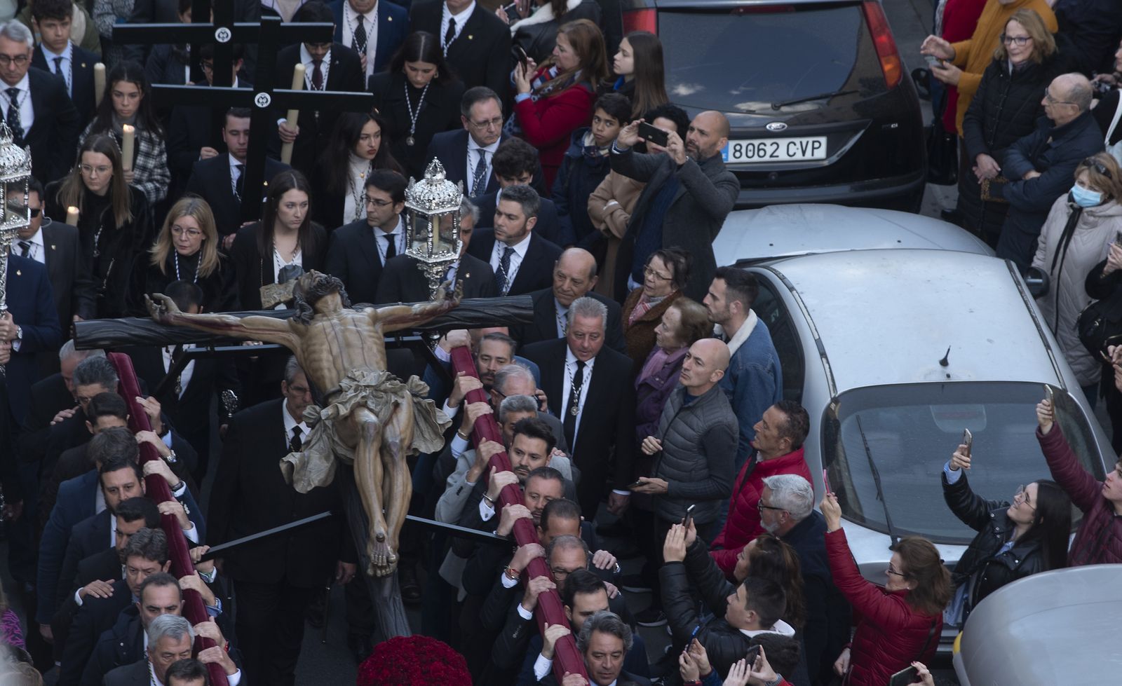 Imágenes del Vía crucis extraordinario del Cachorro por las calles de Triana