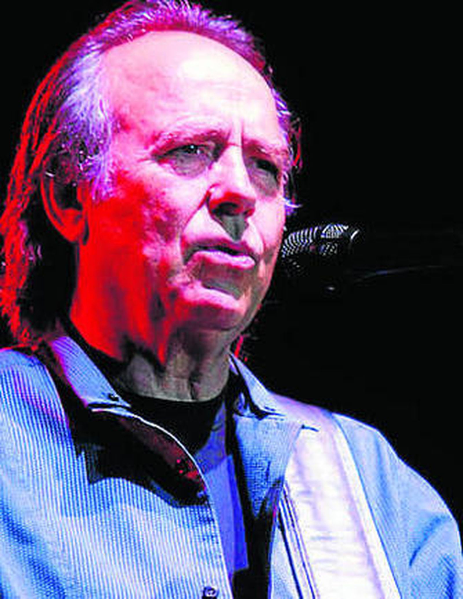 Joan Manuel Serrat.