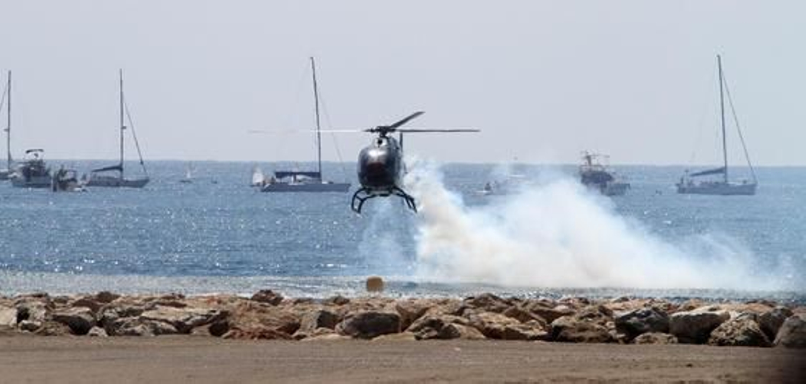 El II Festival Aéreo Internacional de Málaga, donde han participado 35 aeronaves y 90 pilotos, ha contado con la presencia de más de 250.000 personas.

Foto: Yolanda Montiel