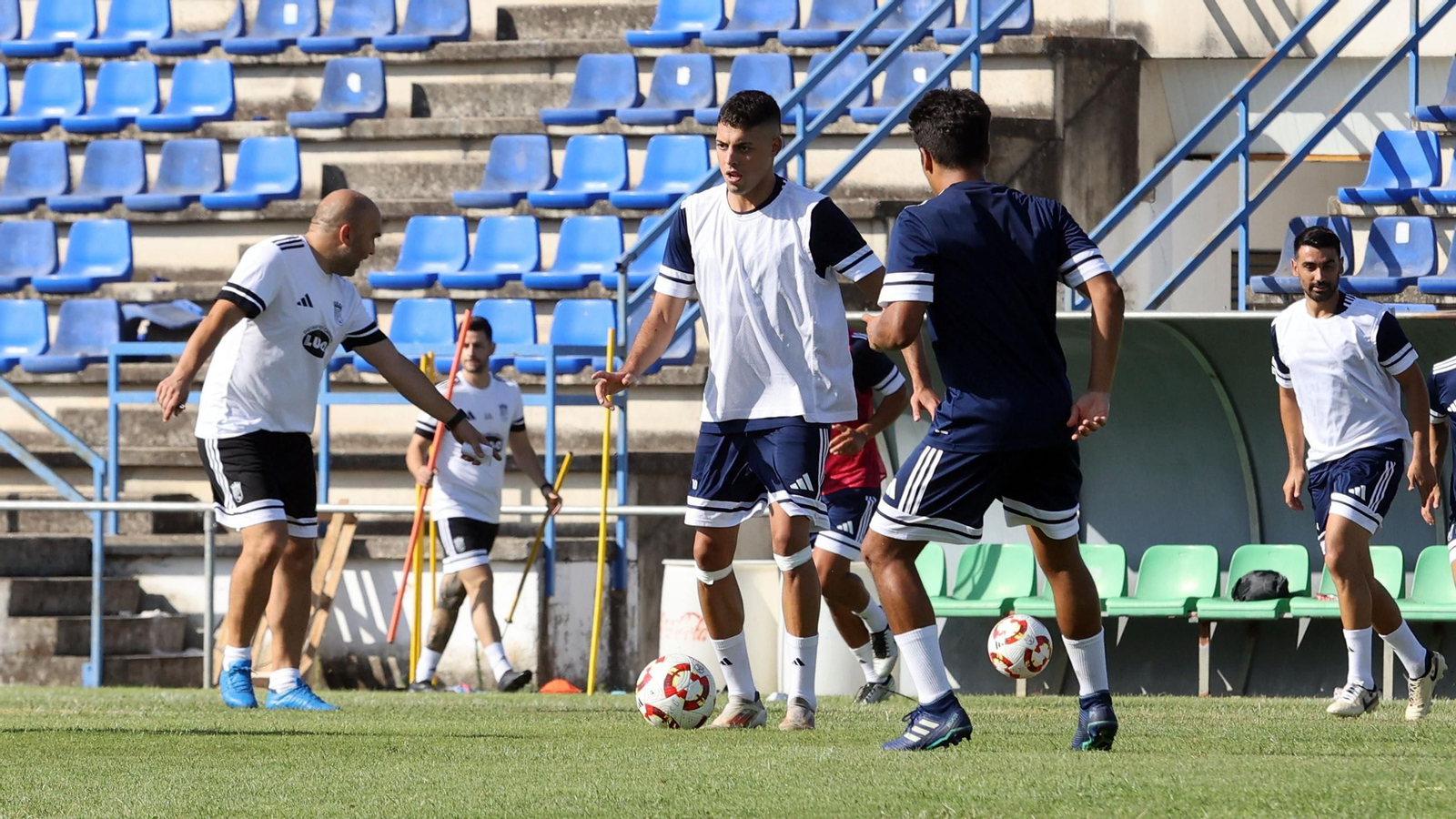 Primer entrenamiento del Xerez CD en el Pedro Garrido de Jerez