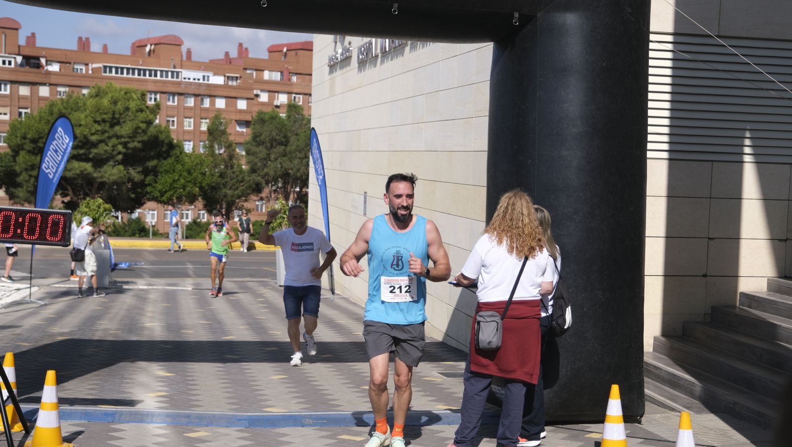 Imágenes de la II Carrera Sin Humo, en Almería
