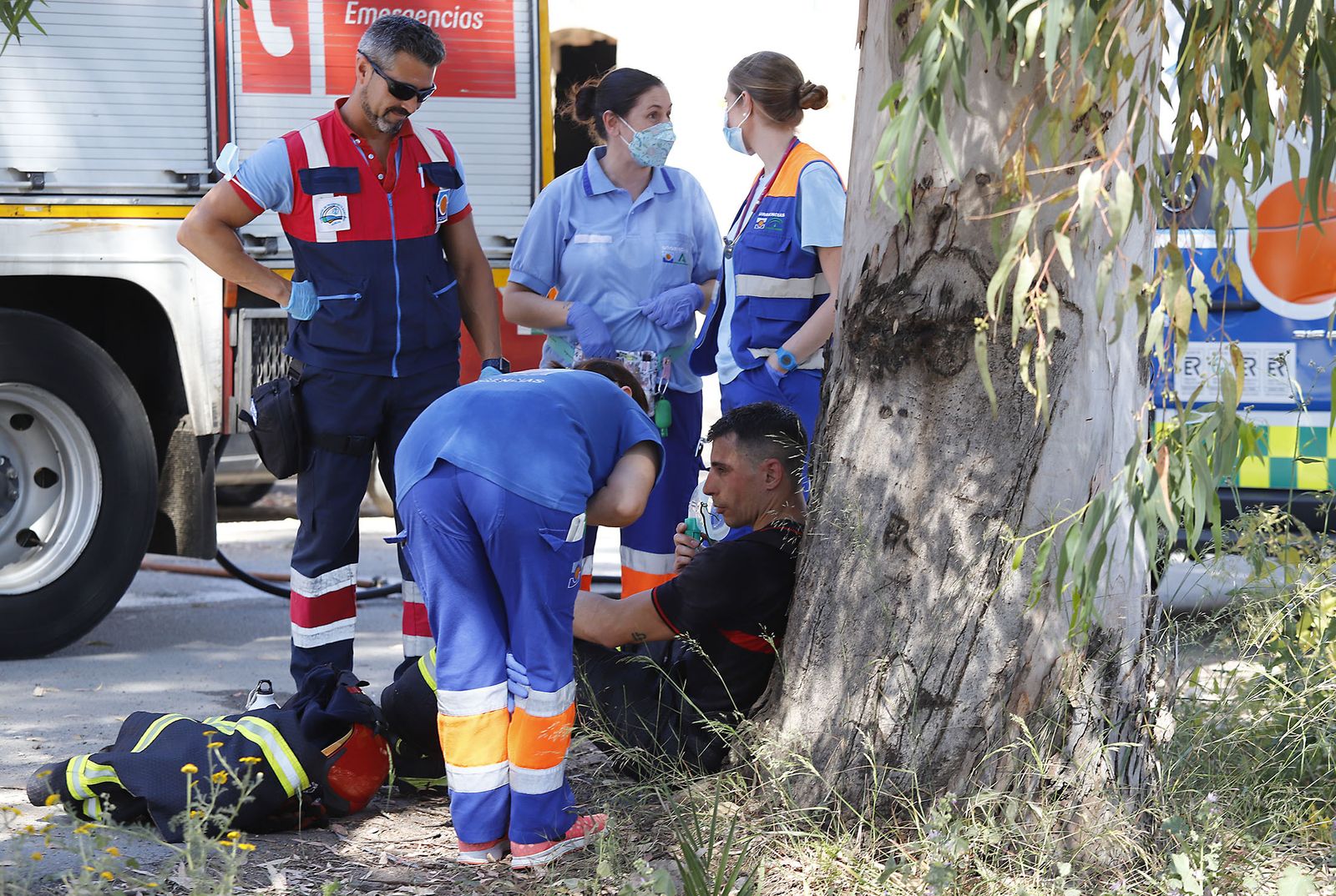 Incendio en las casas abandonadas de la calle Valverde del Camino en Huelva