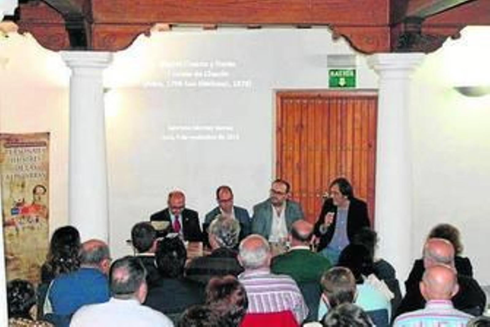 Valeriano Sánchez acompañado de Rafael L. Aguilera y Moisés Linares.