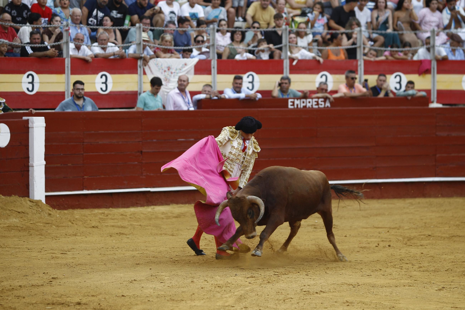 Las mejores imágenes de la clase práctica de la Escuela Municipal Taurina de Almería