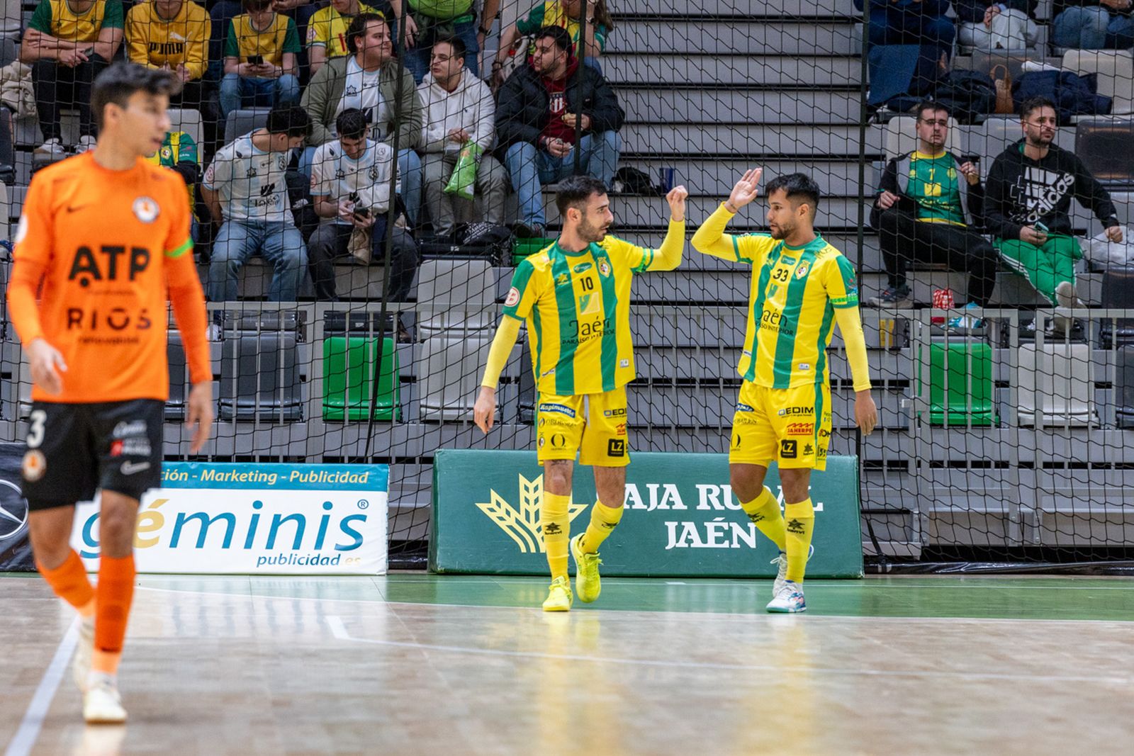 Las mejores imágenes del triunfo copero de Jaén Paraíso Interior frente a Ribera Navarra