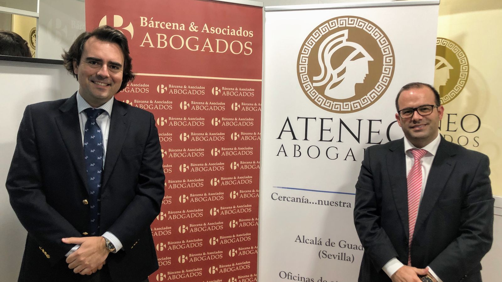 Los representantes de los bufetes jerezano y sevillano.