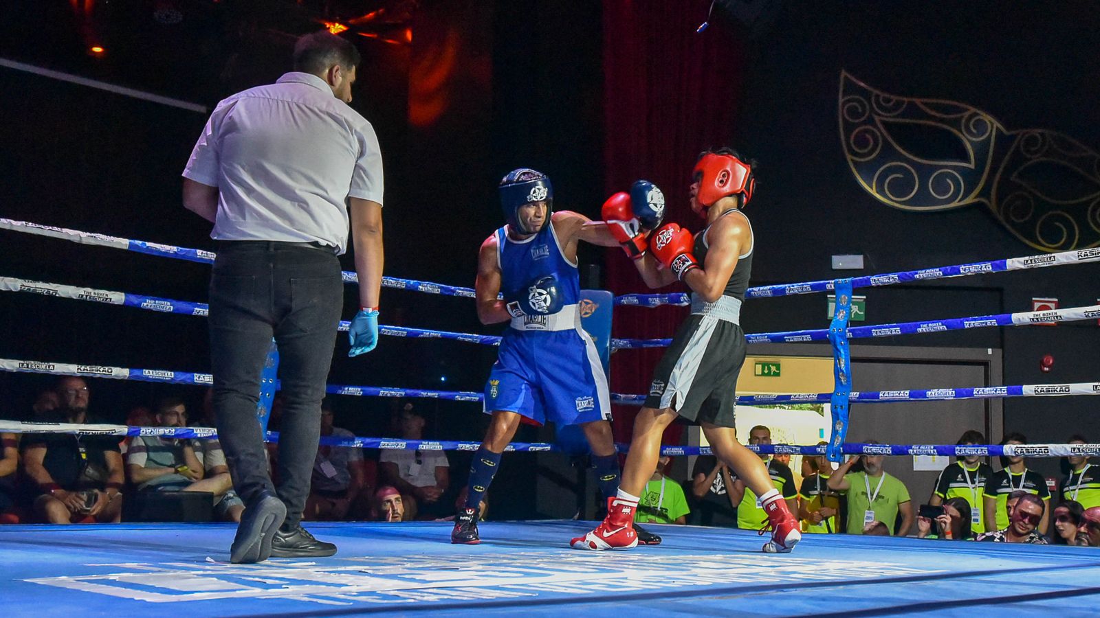 Fotos de la velada de boxeo del Don Príncipe en el casino de San Roque