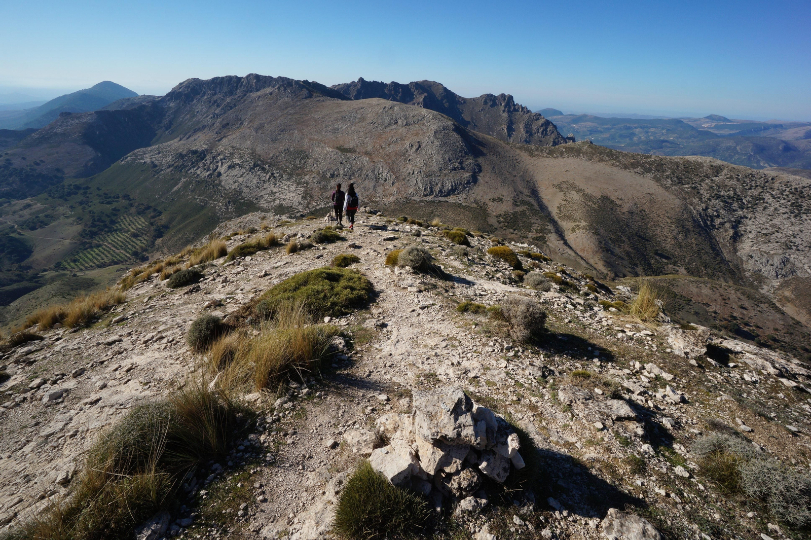 Un recorrido en fotografías de la subida a la Tiñosa, el pico más alto de Córdoba