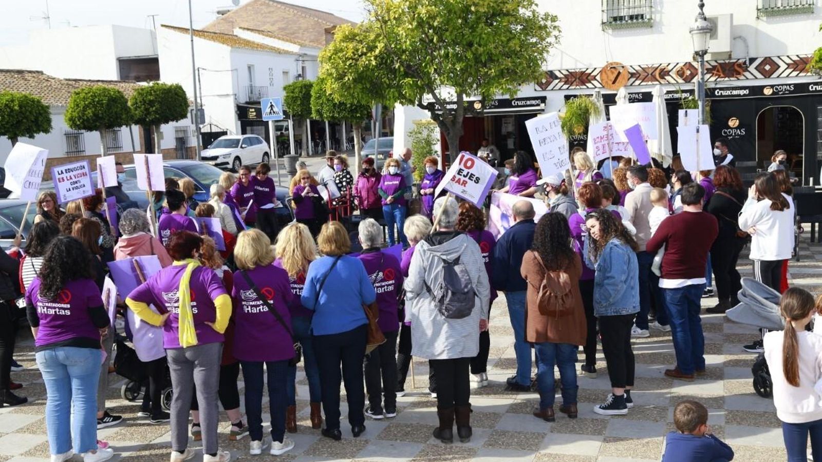 Un momento de la protesta en La Barca.