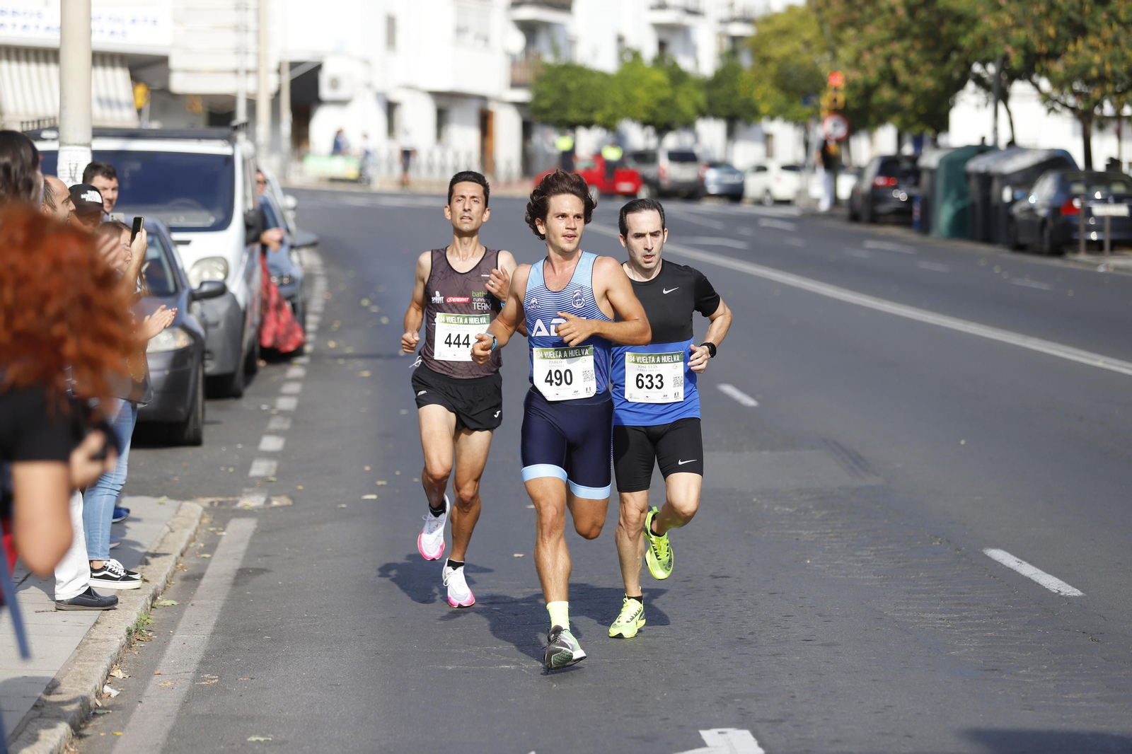 Las imágenes de la vuelta a Huelva de atletismo