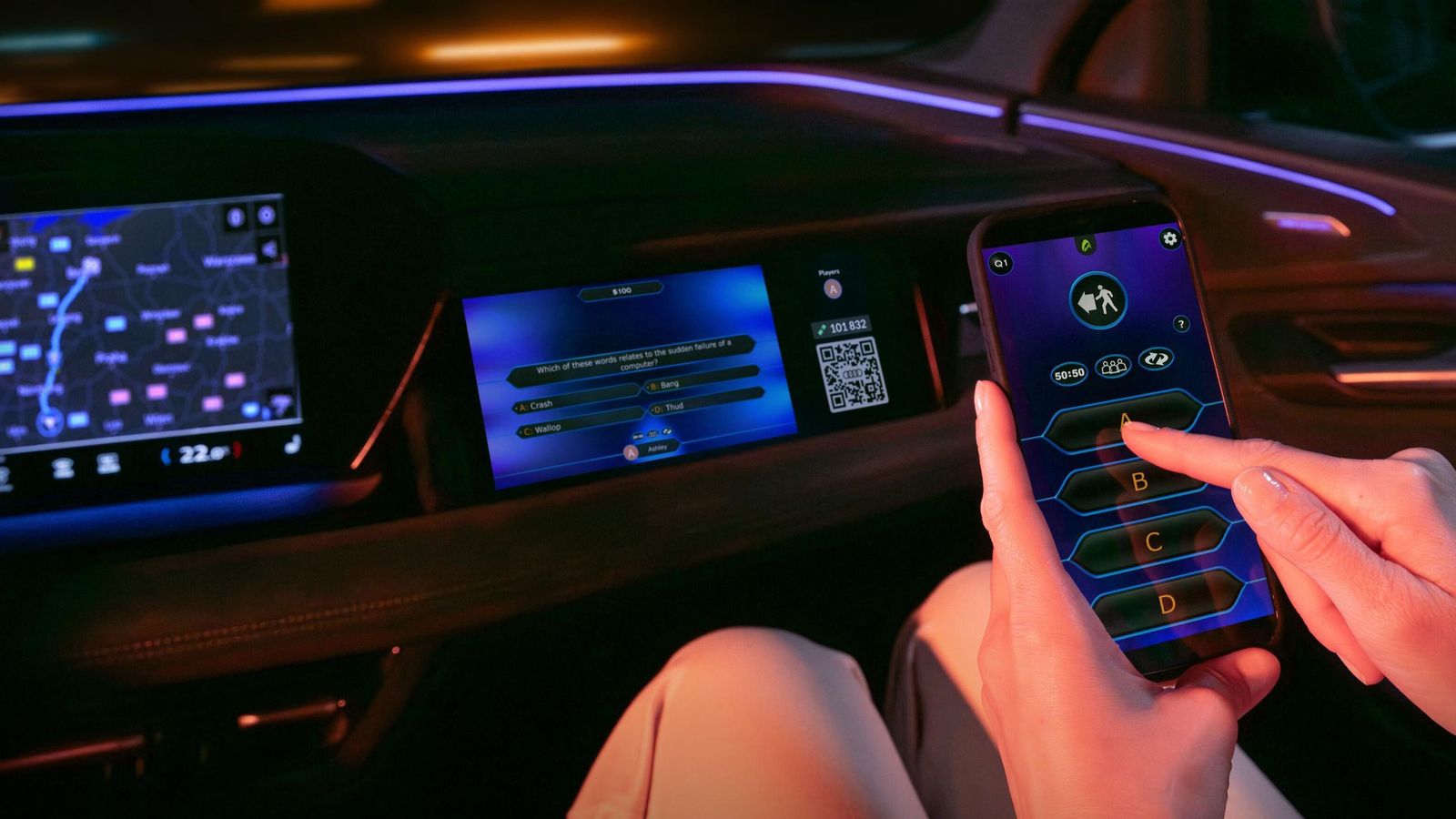 Es posible disfrutar de la AirConsole exclusivamente desde la pantalla situada frente al acompañante y mientras que el conductor está al volante. Es posible disfrutar de la AirConsole exclusivamente desde la pantalla situada frente al acompañante y mientras que el conductor está al volante.