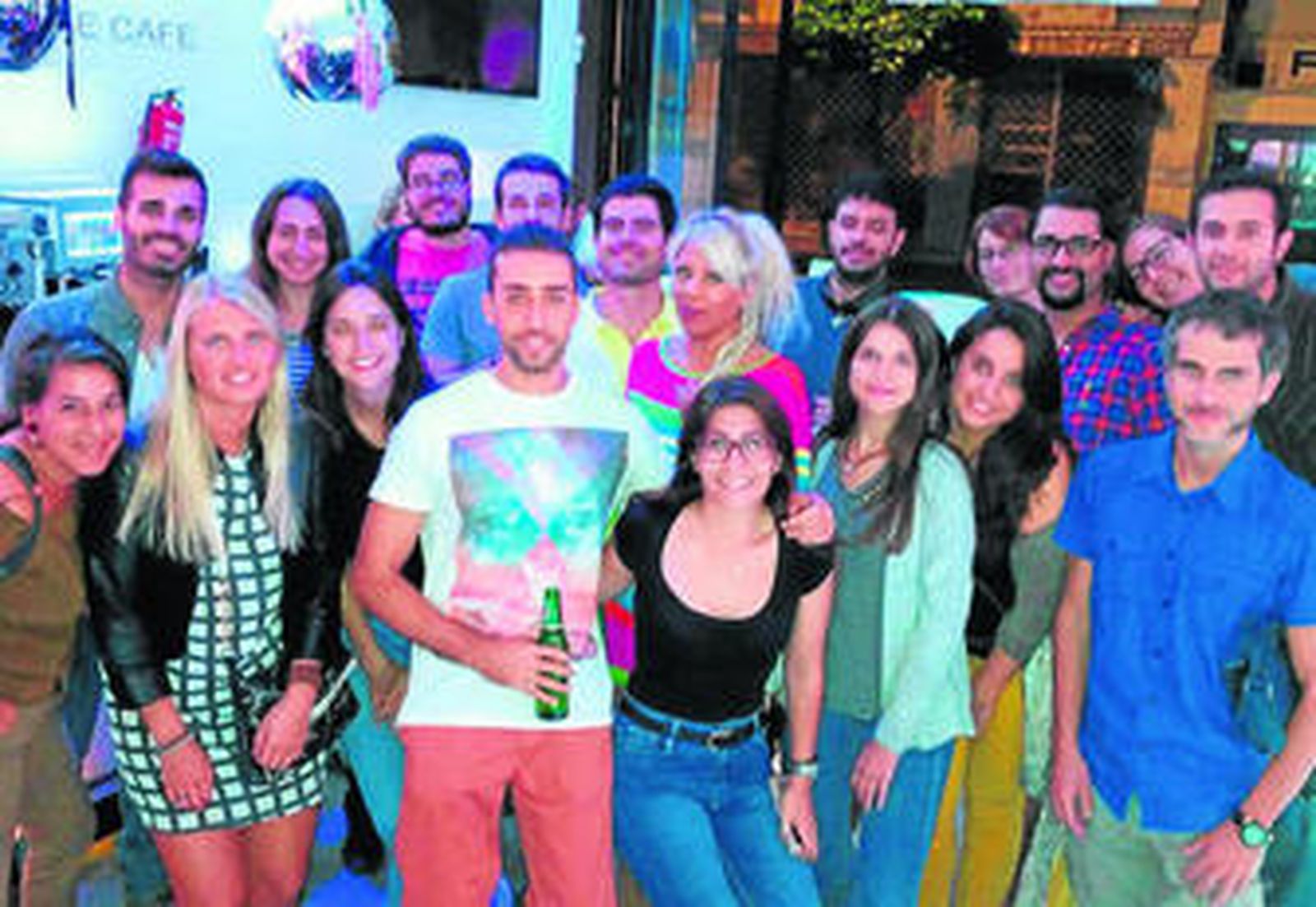 Algunas de las personas que participan en los puntos de encuentro internacional.