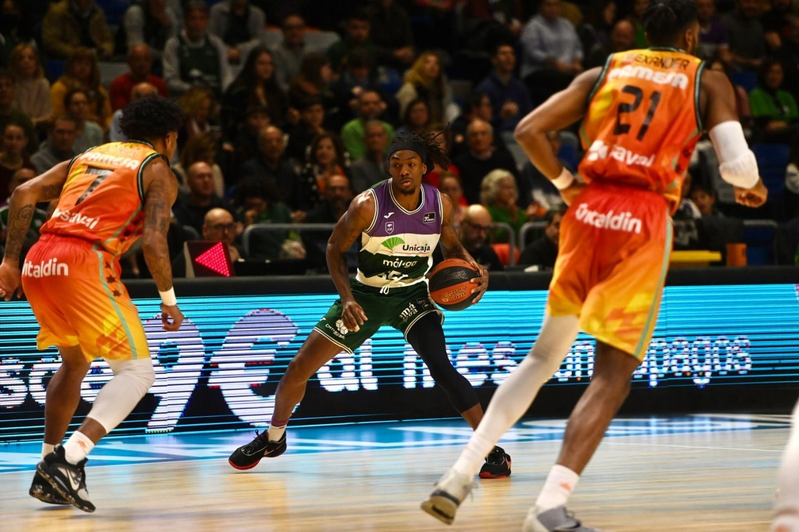 Unicaja - Valencia Basket, en fotos