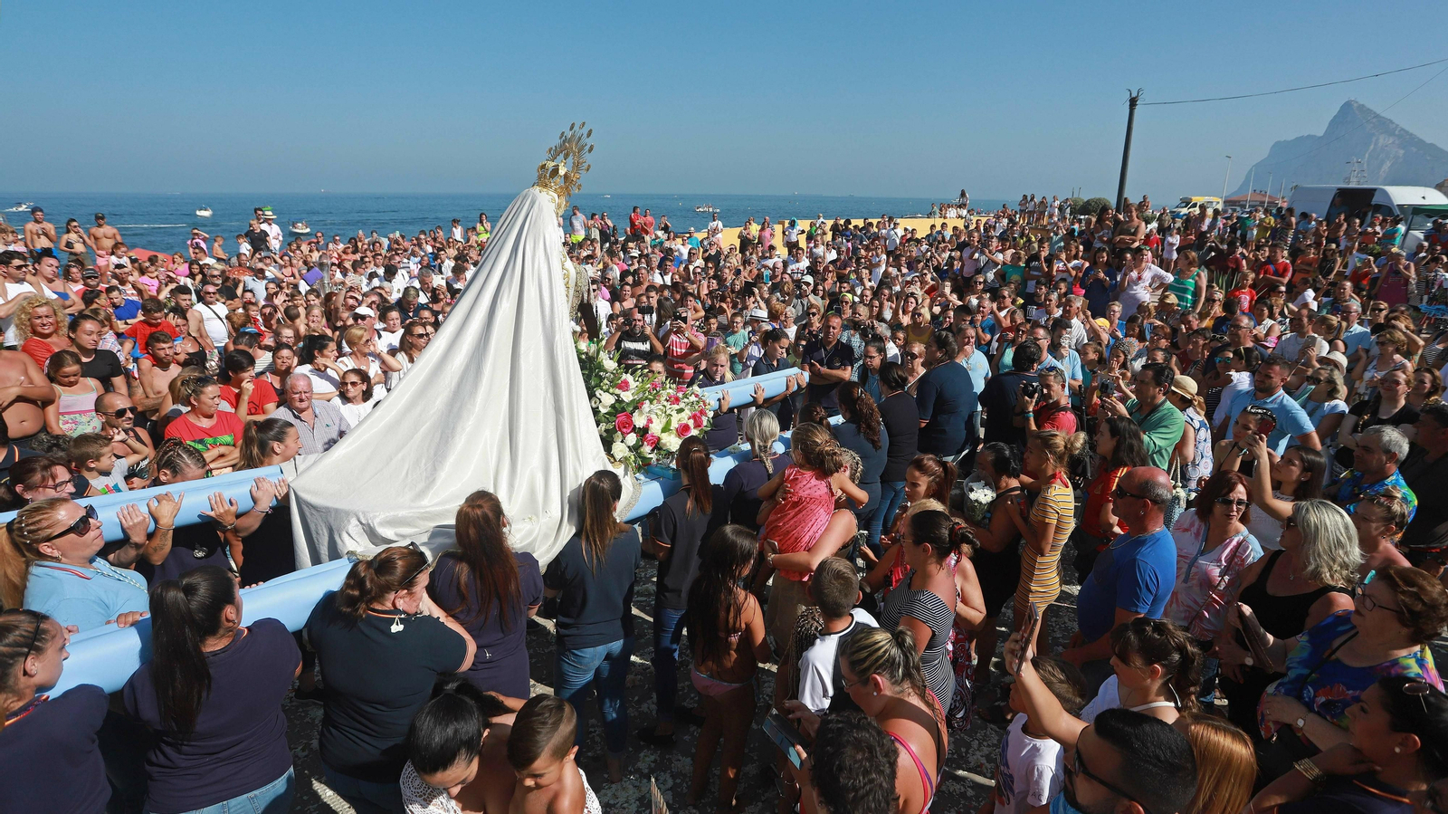 Las mejores fotos de la procesión de la Virgen del Carmen en La Línea