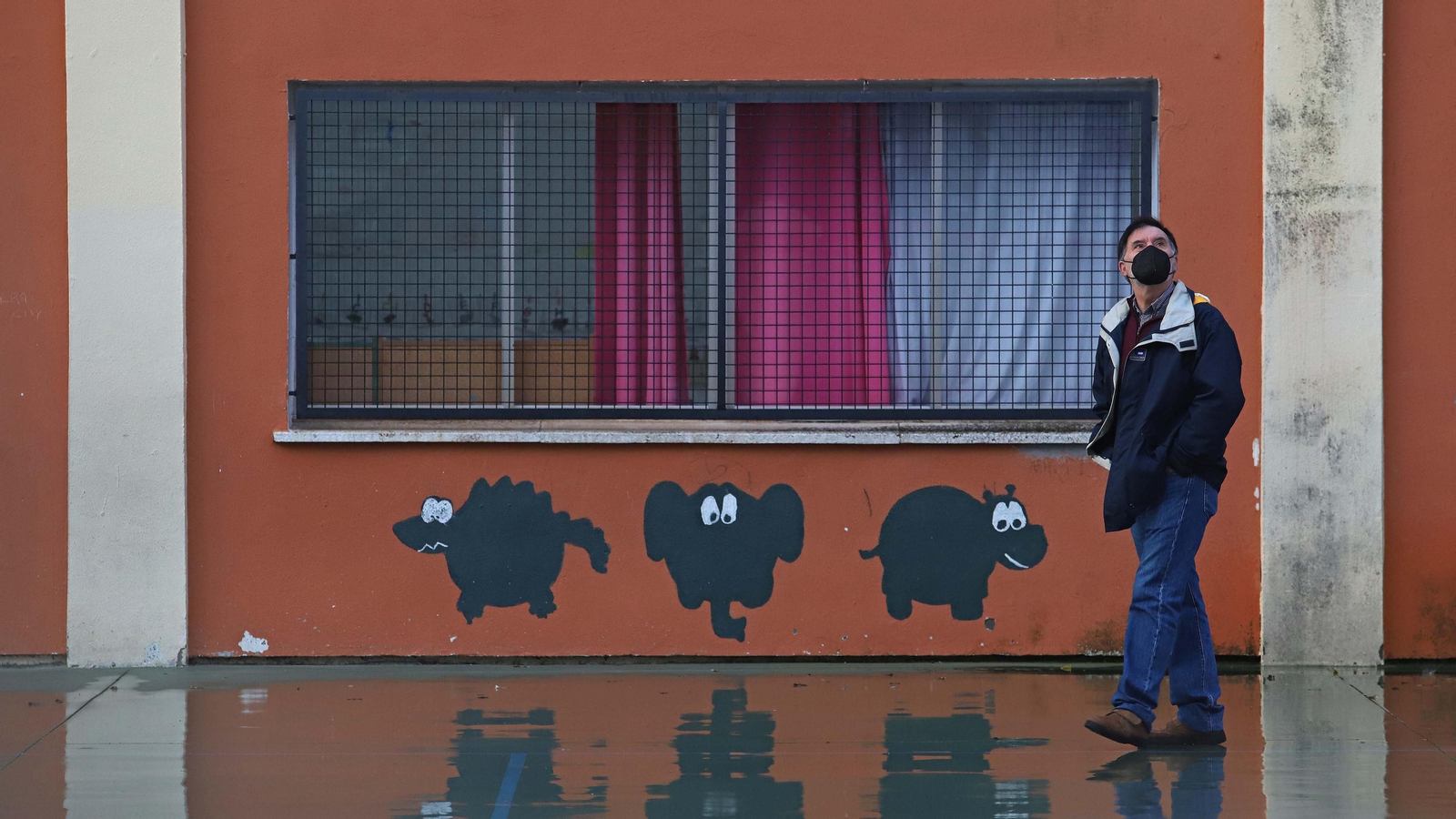 Continua la baja asistencia a los centros educativos de La Línea