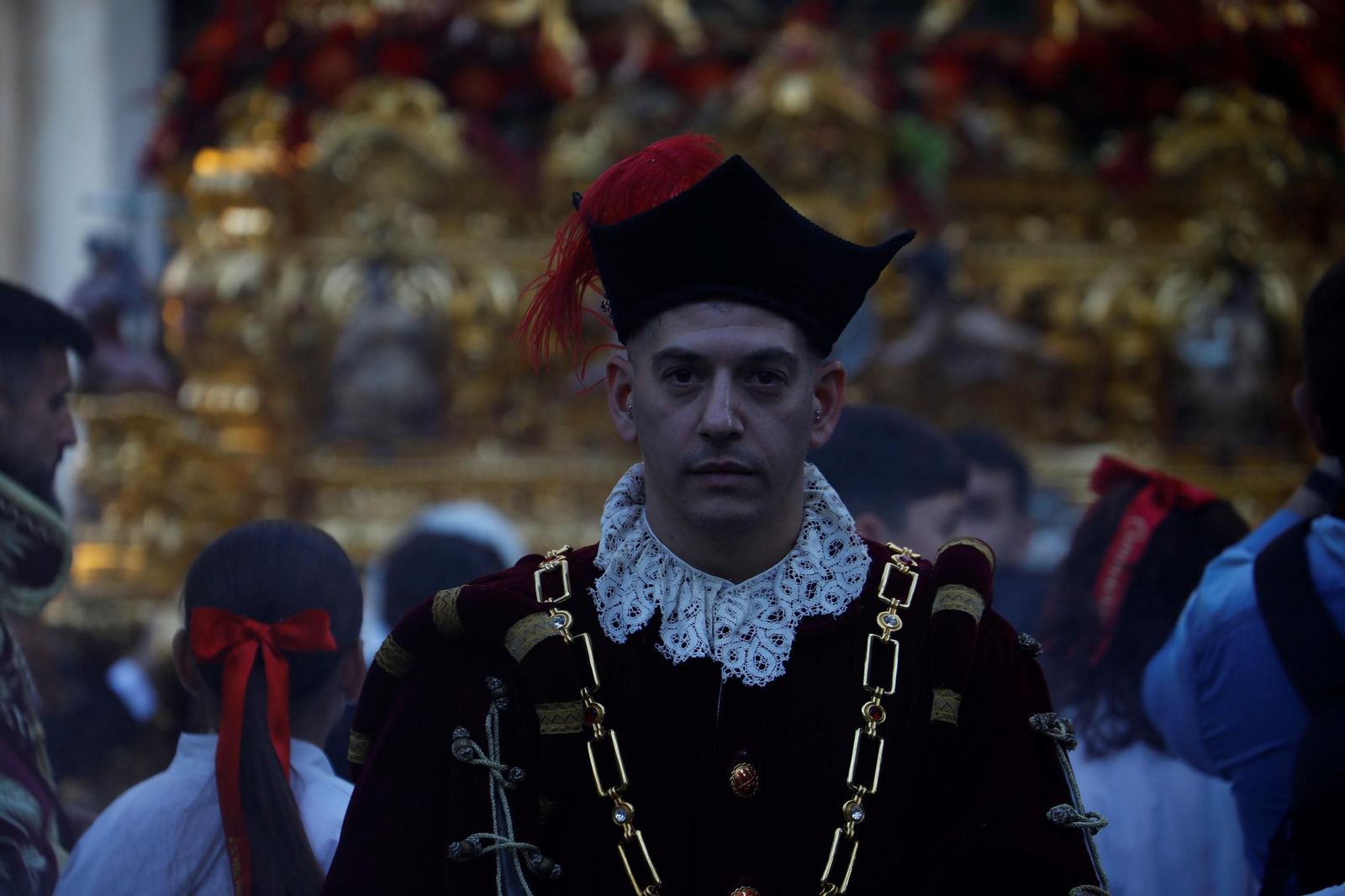 Las mejores fotos de los traslados de regreso de las hermandades tras el Magno Vía Crucis de Córdoba