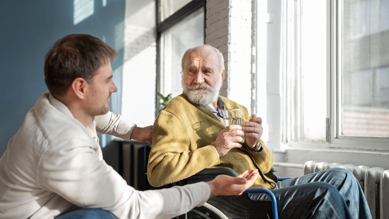La empresa le denegó la flexibilidad horaria para cuidar de sus padres dependientes hasta en tres ocasiones al empleado, que causó baja médica por un trastorno adaptativo con ansiedad.