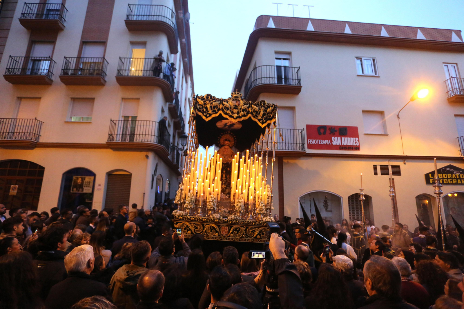 Imágenes de la Hermandad de Nuestra Señora de las Angustias, Santo Entierro de Cristo y Soledad de María
