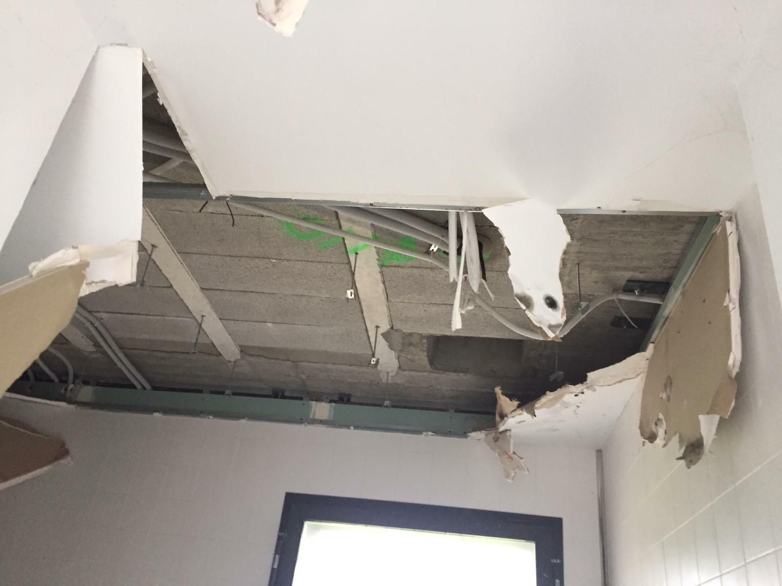 Aspecto que presenta el techo del bar-kiosko.