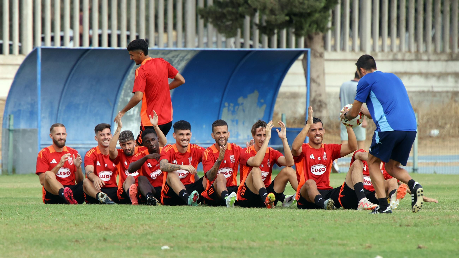 Imágenes del entrenamiento del Xerez CD en el 'Pepe Ravelo' de Chapín
