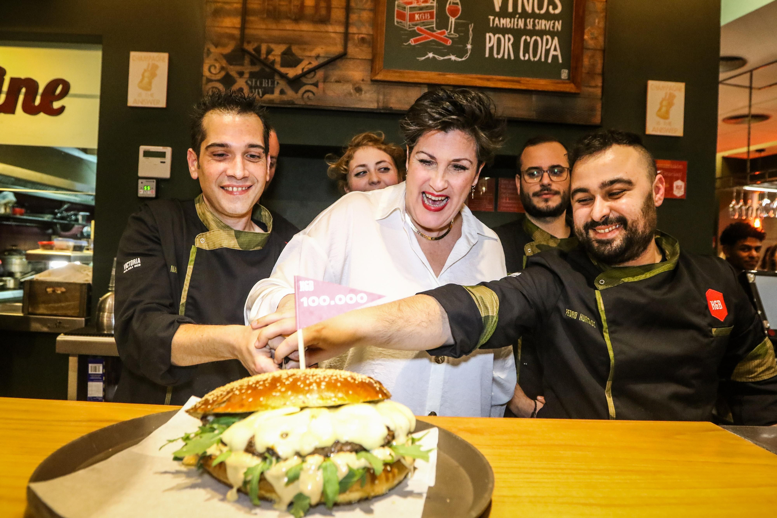 Las fotos de la celebración en el restaurante KGB de los éxitos de 2019