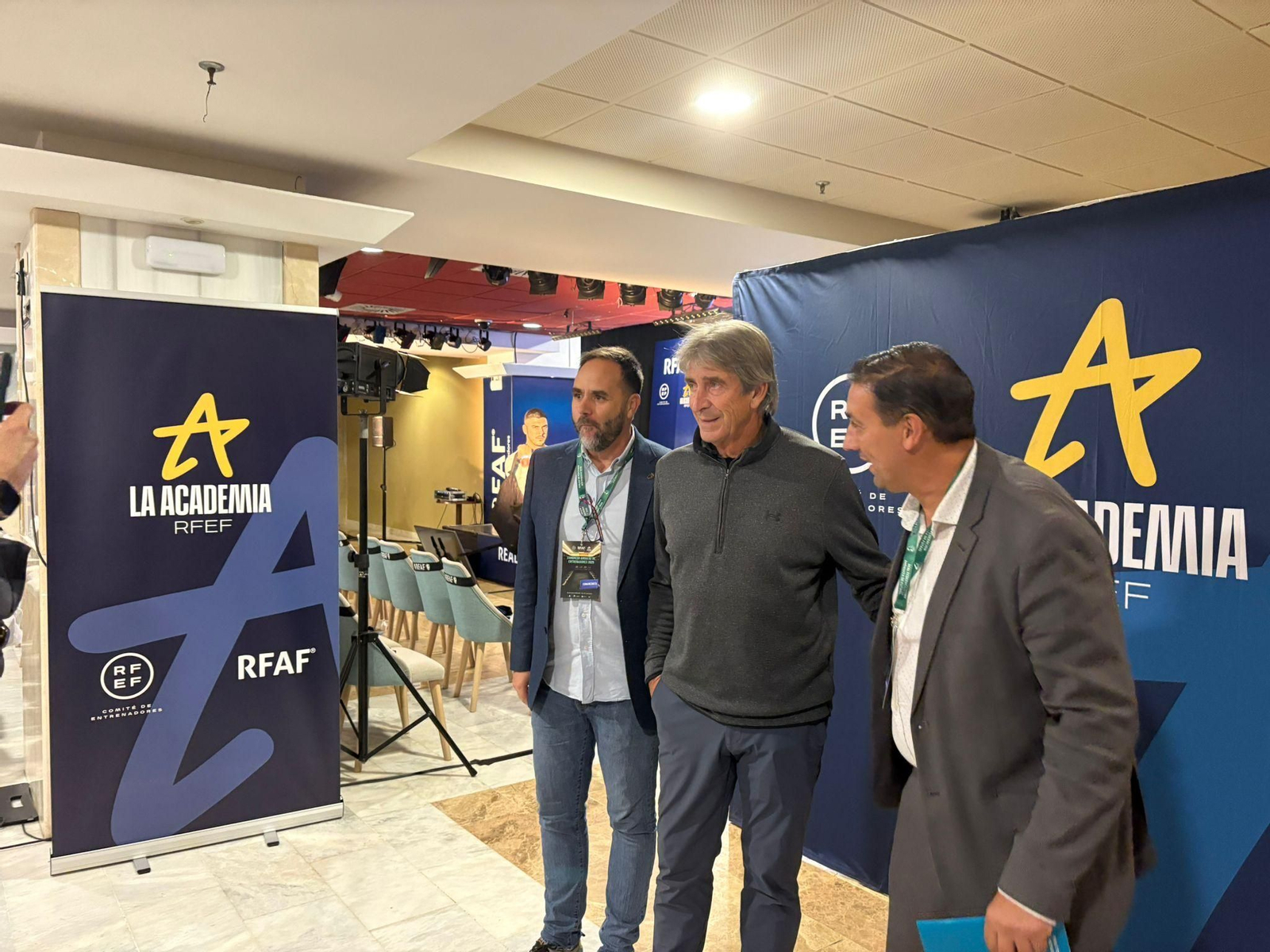 Las fotos de Manuel Pellegrini en su visita a Málaga