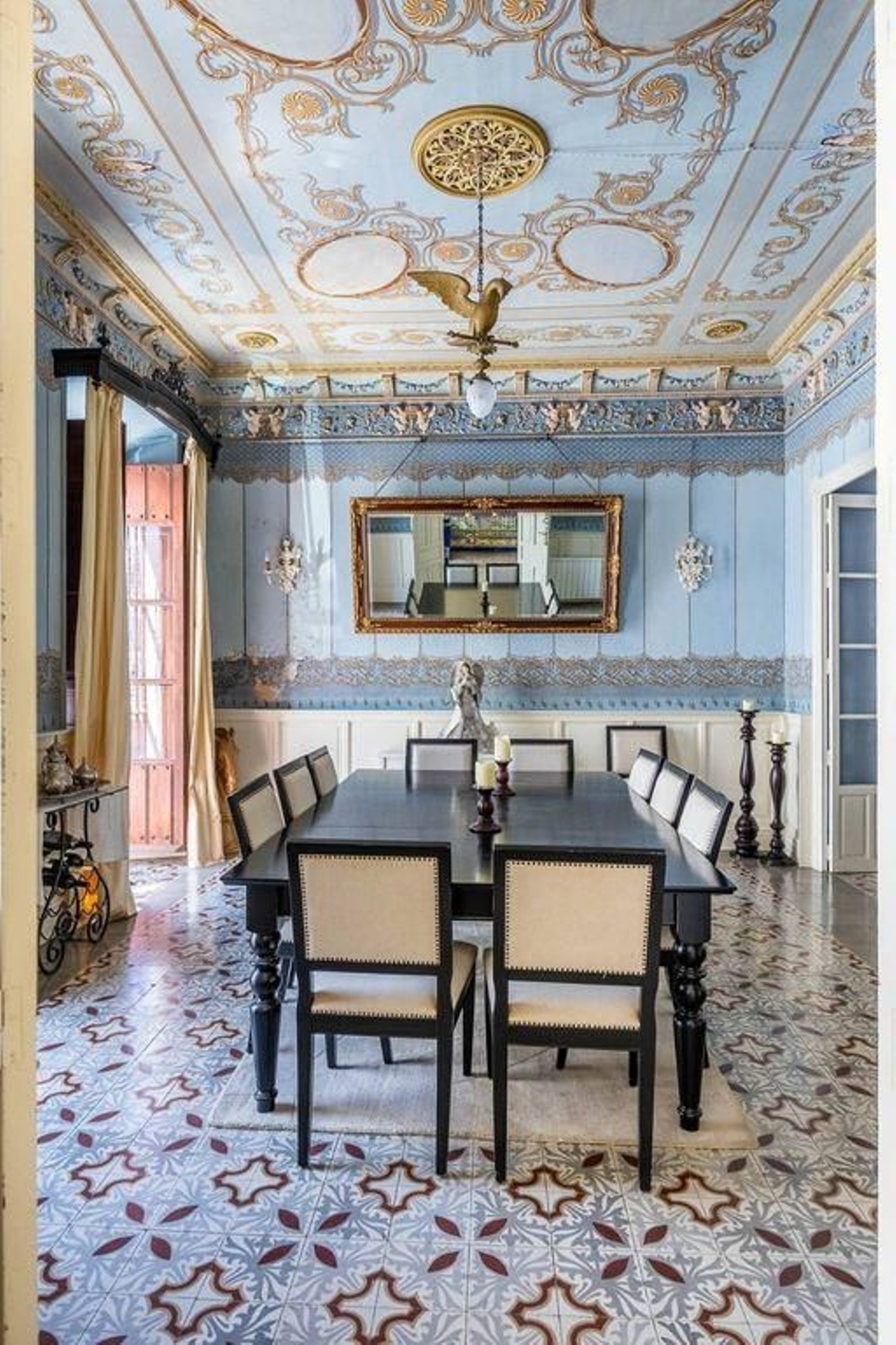 Así es el espectacular hotel boutique que está a la venta en Aracena Así es el espectacular hotel boutique que está a la venta en Aracena