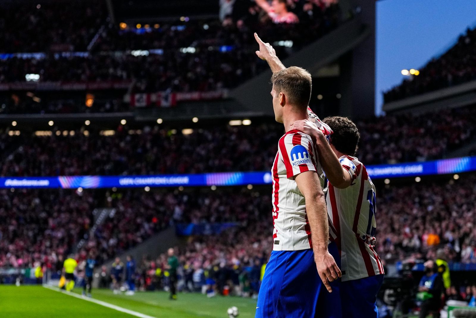 Las fotos del Atlético de Madrid - Brujas
