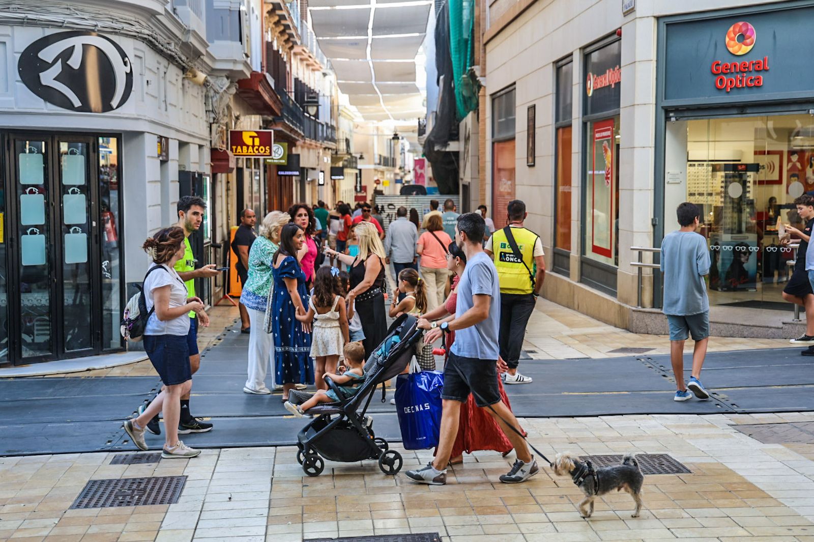 Imágenes del ambiente por el centro en la tarde del lunes