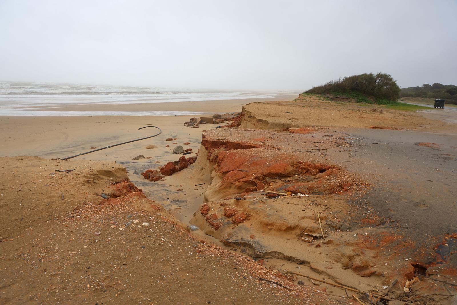 Fotografías de El Portil y El Rincón, donde los vecinos han sido desalojados por la borrasca Leonardo