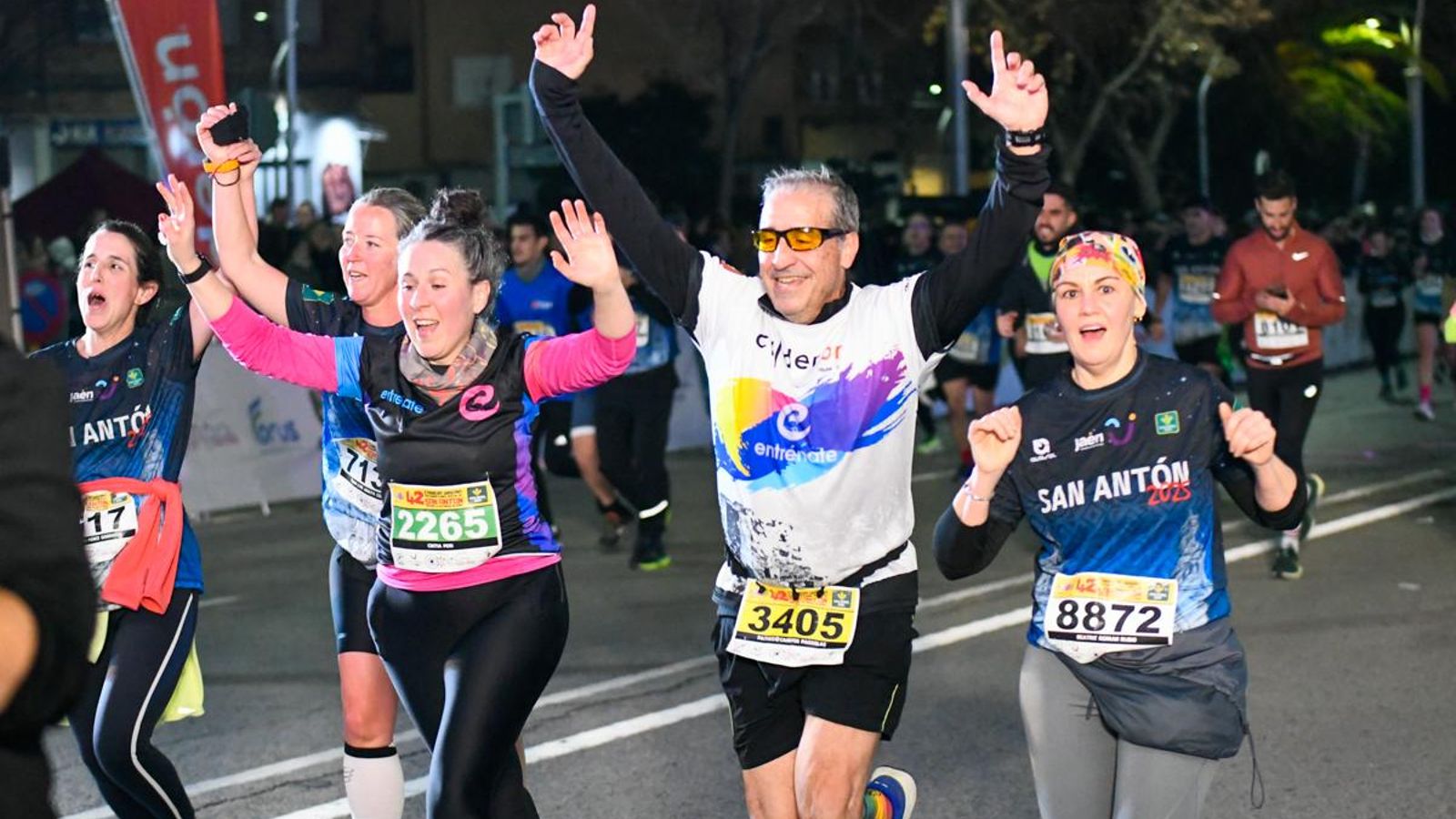 En imágenes: búscate en tu llegada a meta de la Carrera de San Antón 2025 (10)