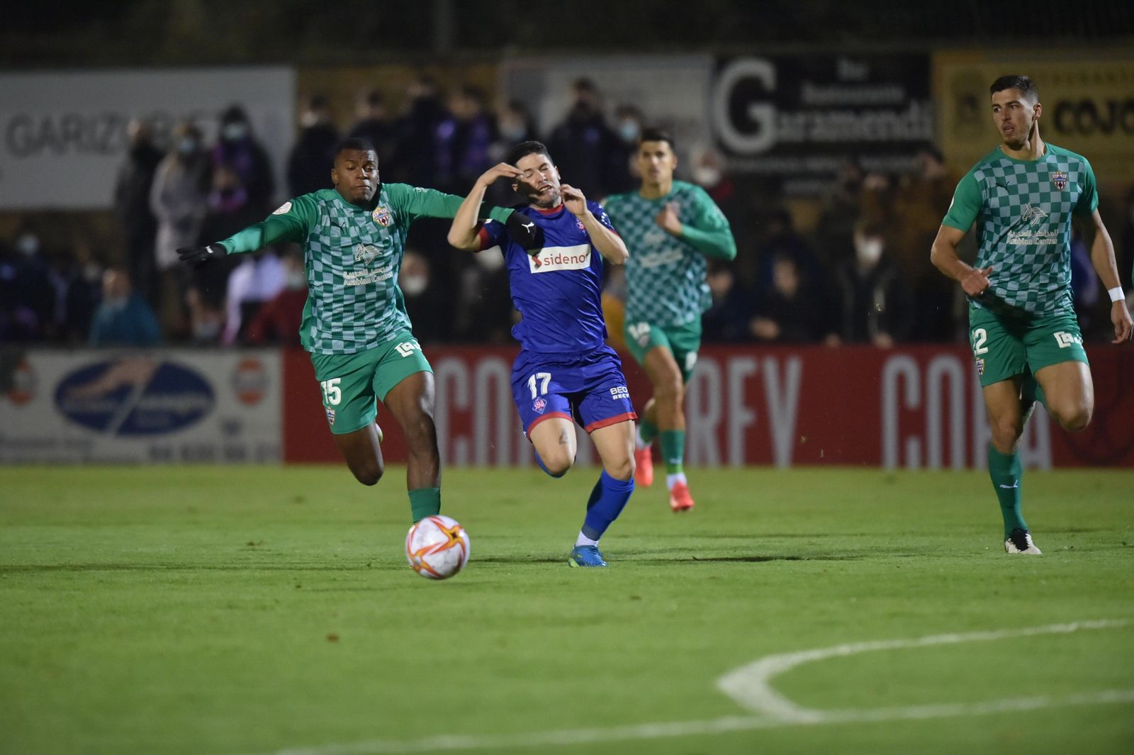 Akieme intenta zafarse en velocidad de Amorrortu, el mejor jugaador local