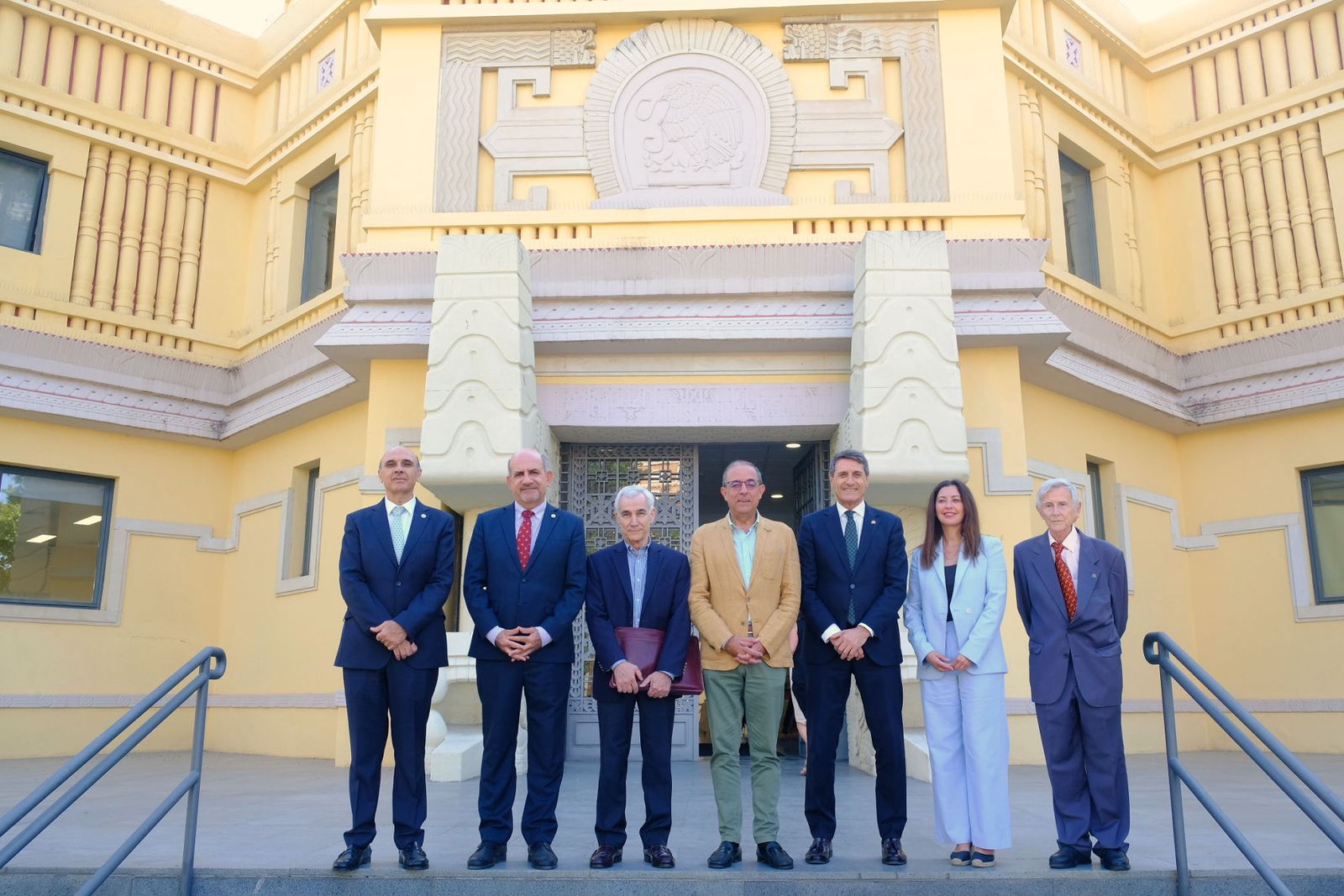 Los ponentes en la presentación de la cátedra de microelectrónica de la US.