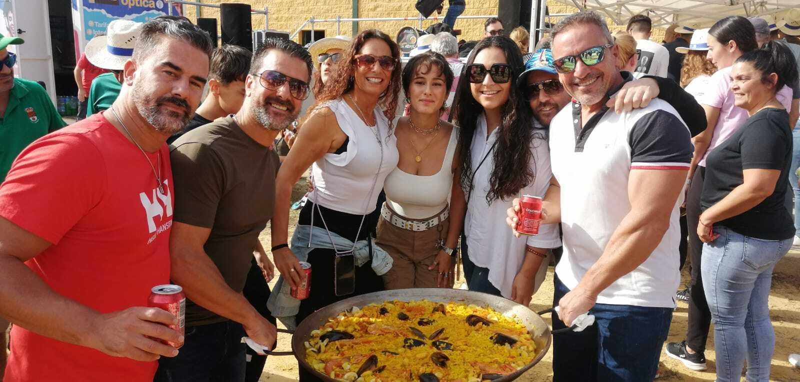 Búscate en el concurso de paellas de Puerto Real