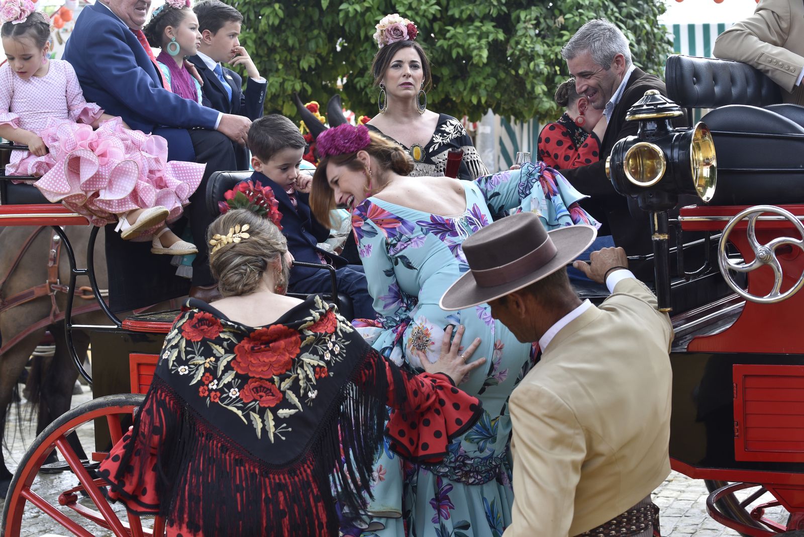 Las mejores imágenes del lunes de la Feria de Abril. Por Juan Carlos Vázquez