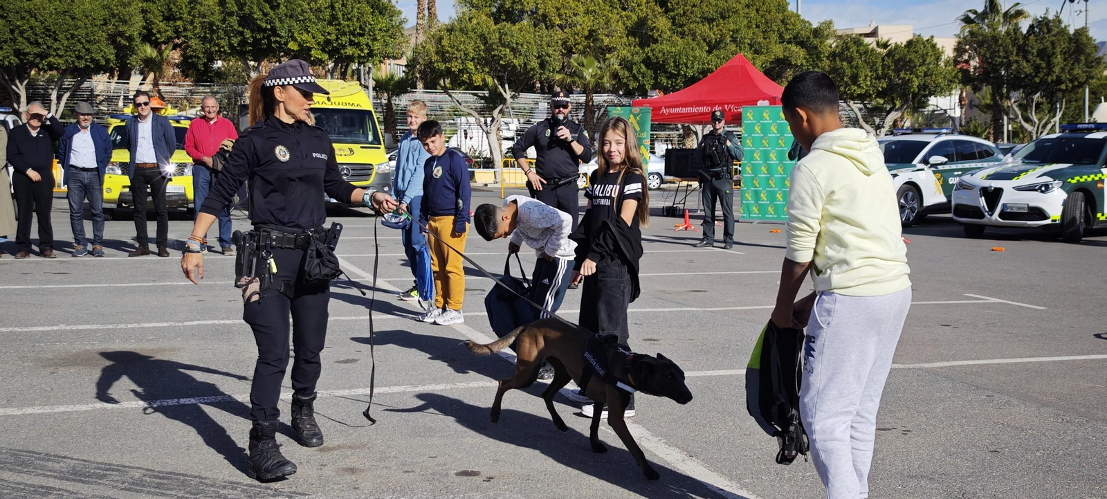 Vícar se convierte en un 'parque temático' de la seguridad para fomentar la prevención
